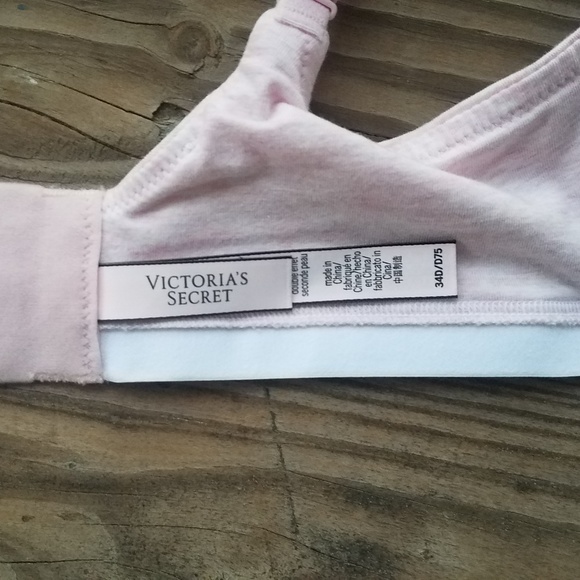 Victoria's Secret Cotton Wireless Bra - Picture 3 of 4